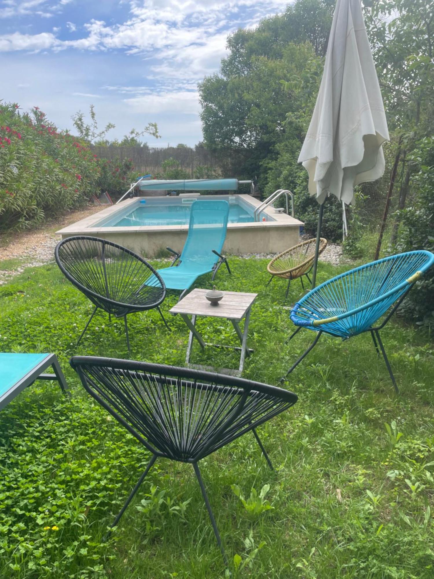 Studio Havre De Paix Au Pont Du Gard Piscine Et Jacuzzi Chez Valerie Payre Vers Pont du Gard Luaran gambar